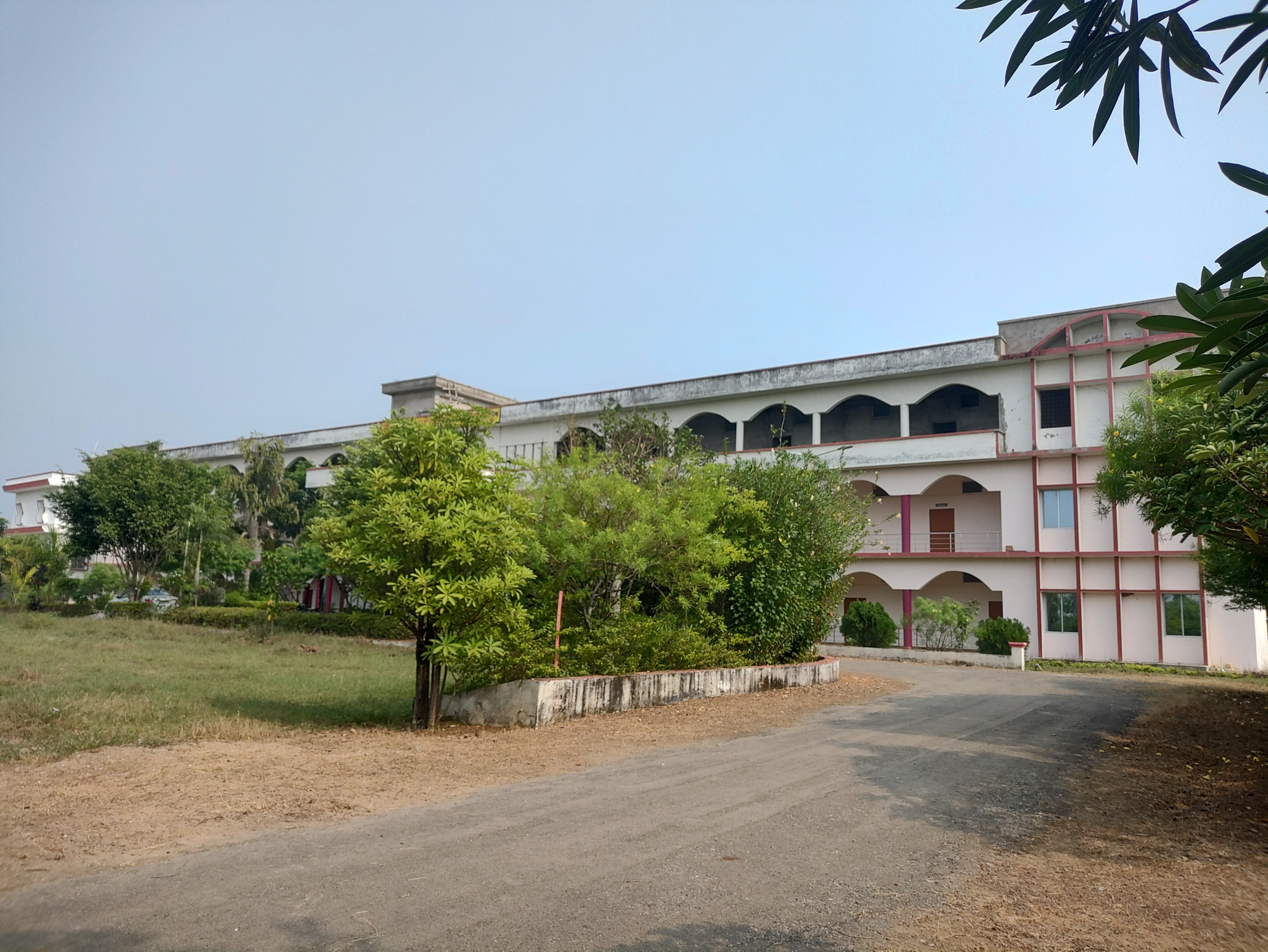 College Infrastructure 7